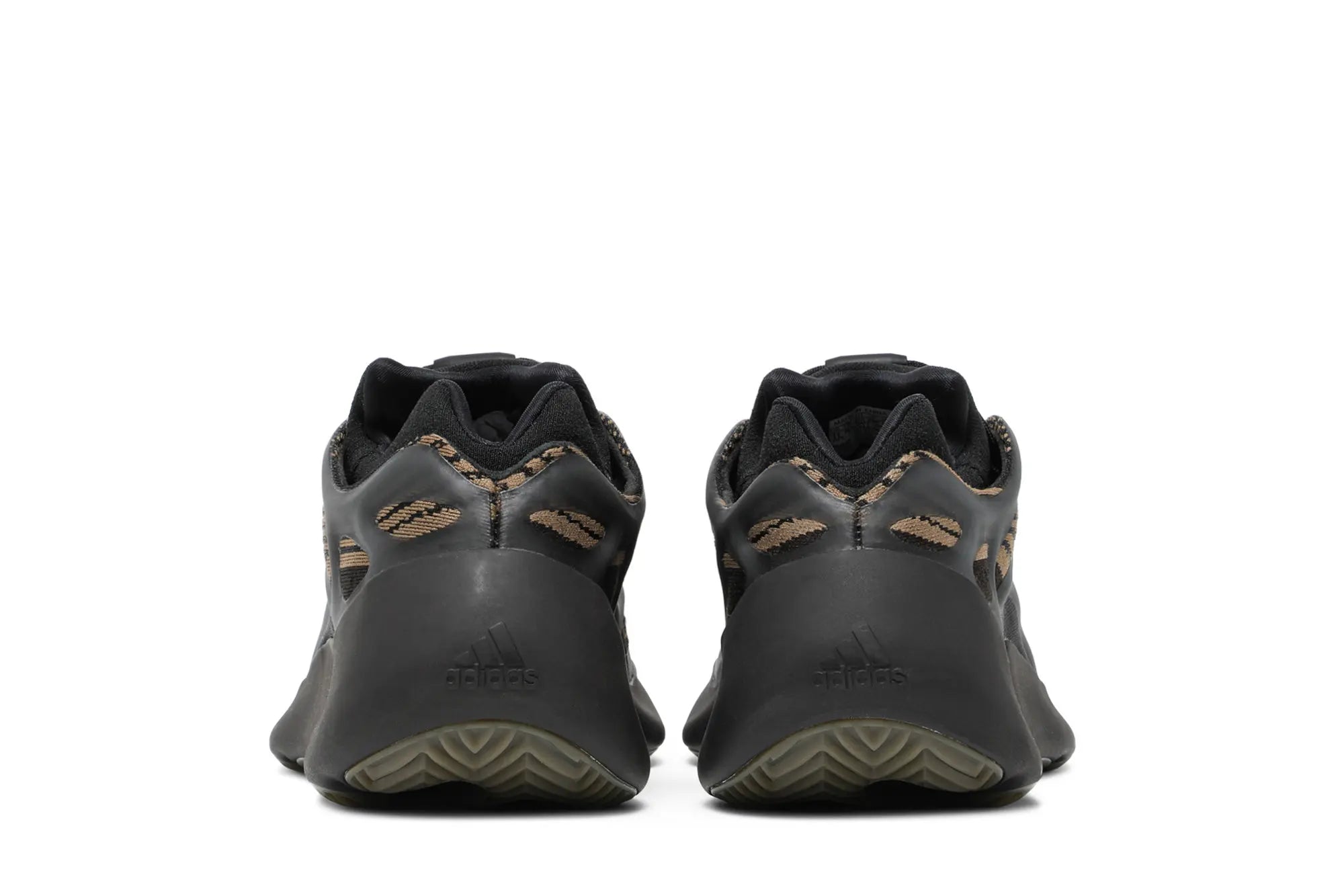 YEEZY 700 V3 'Clay Brown'