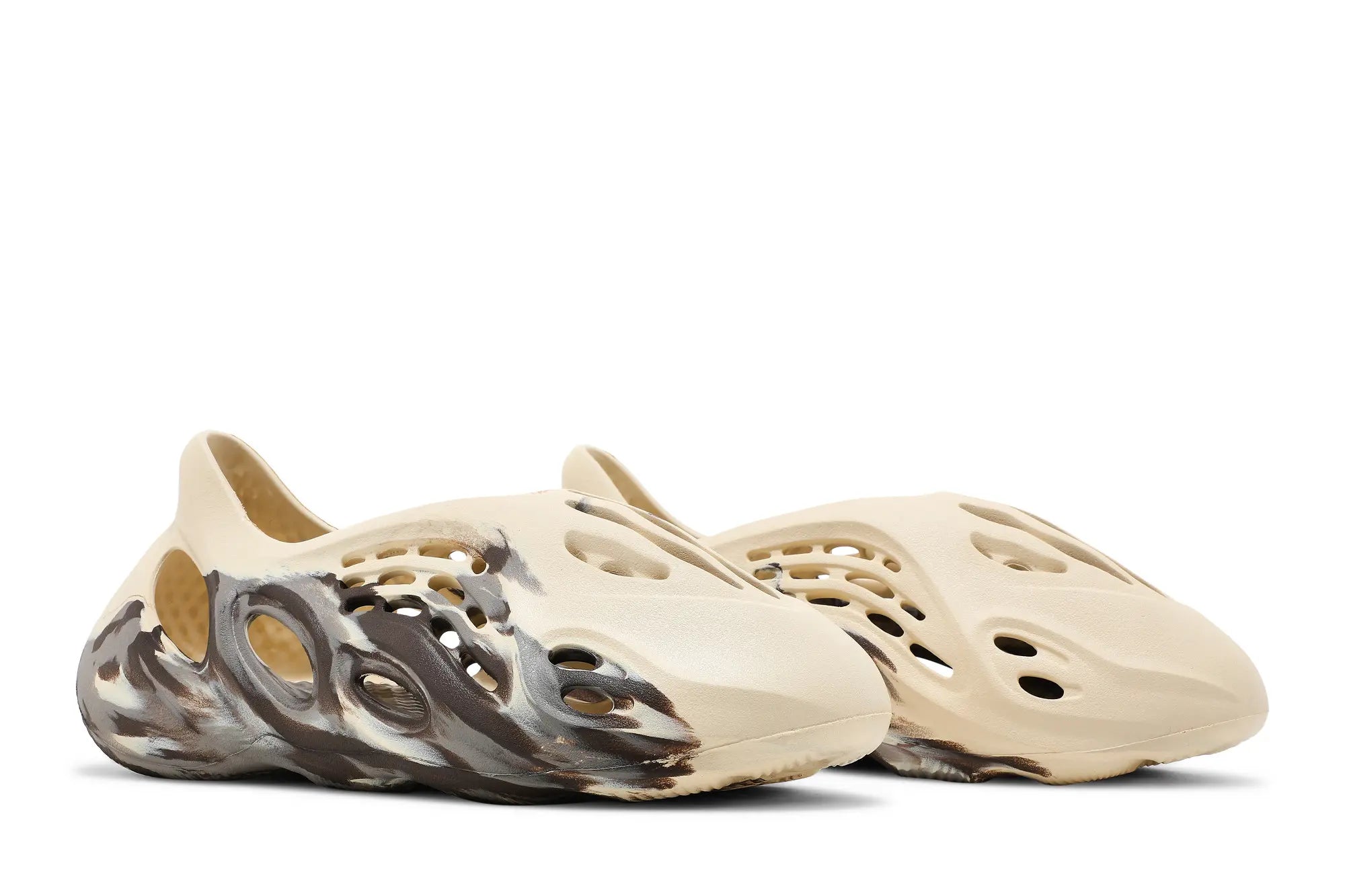 YEEZY Foam RNNR MX 'Cream Clay'