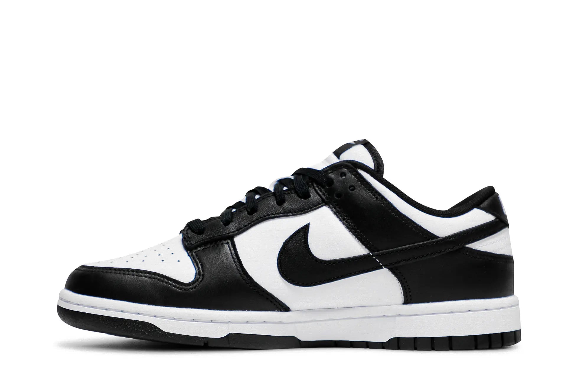 Nike Dunk Low 'Panda'